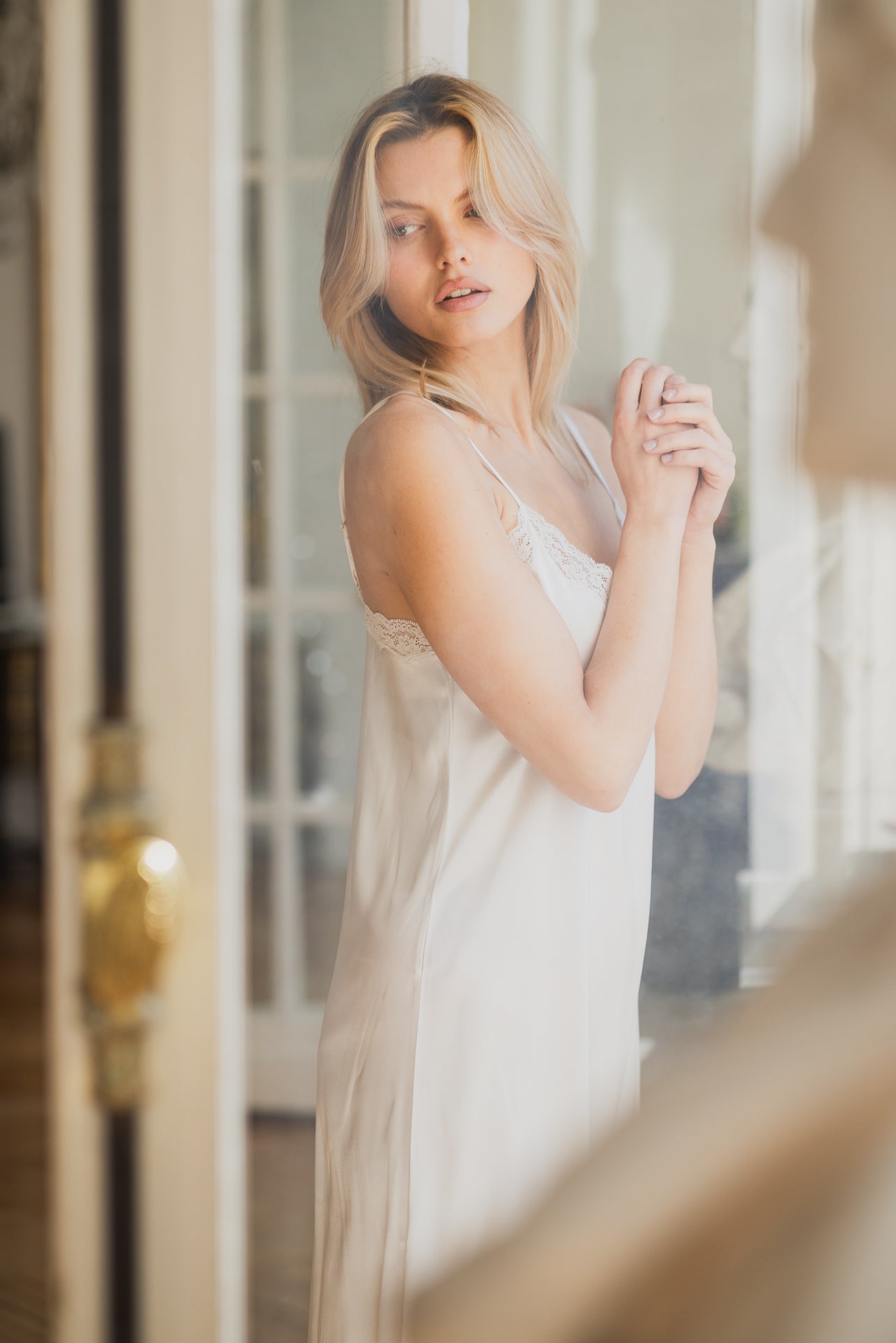 Robe midi en soie, Ivoire - Ivoire - Vannina VESPERINI