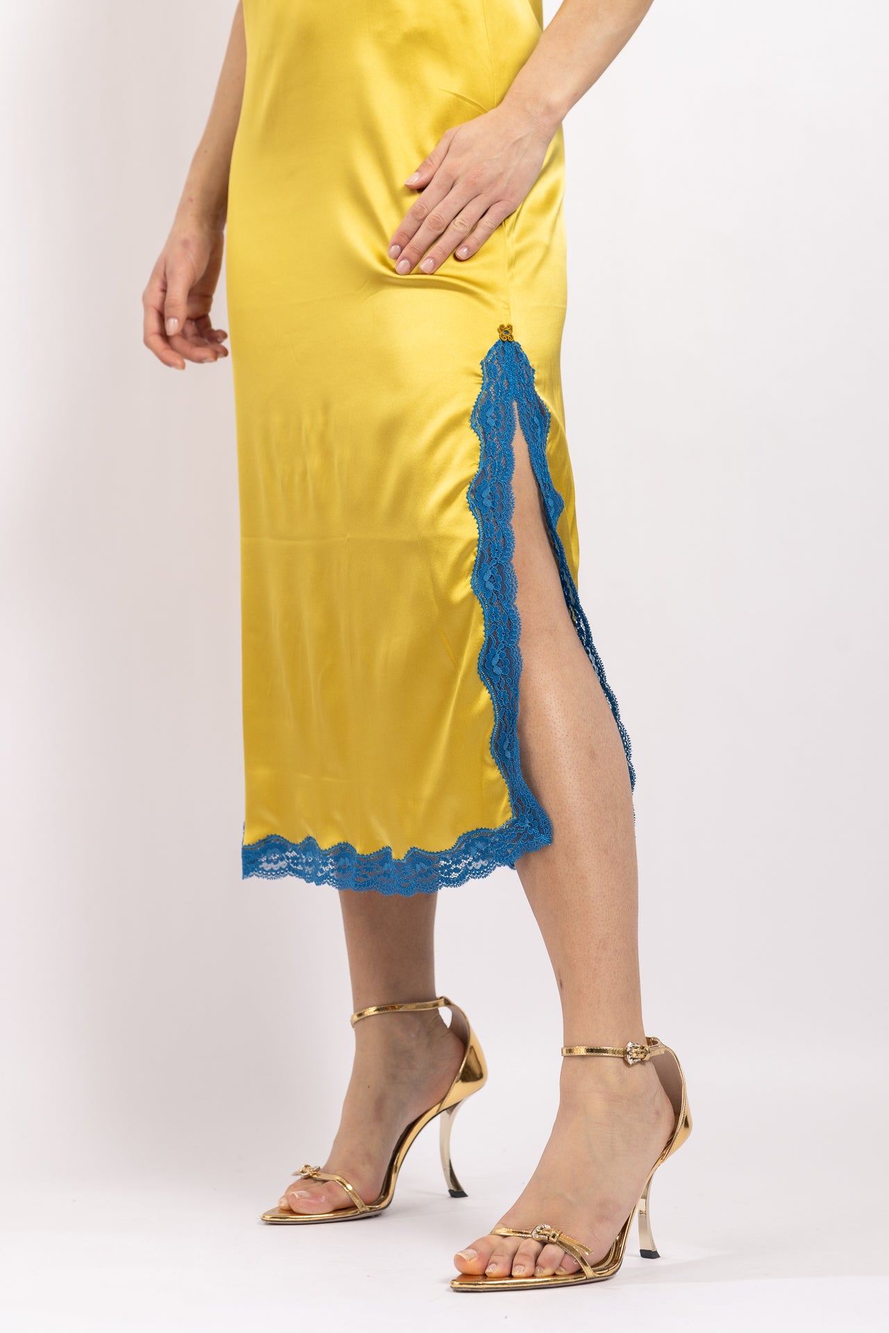 Robe midi en soie, Gold - Mysticblu - Vannina VESPERINI
