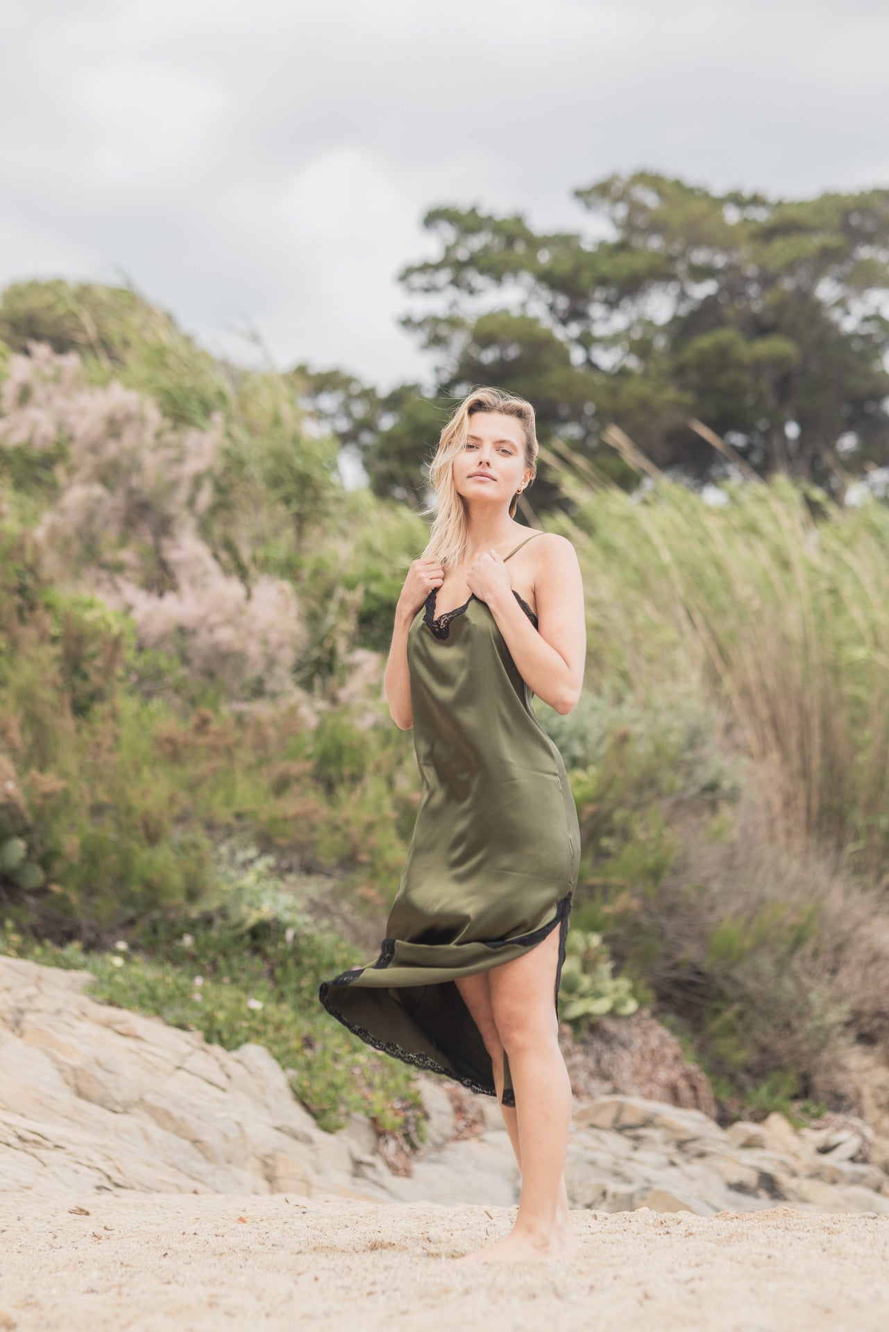 Robe midi en soie, Kaki - Noir - Vannina VESPERINI