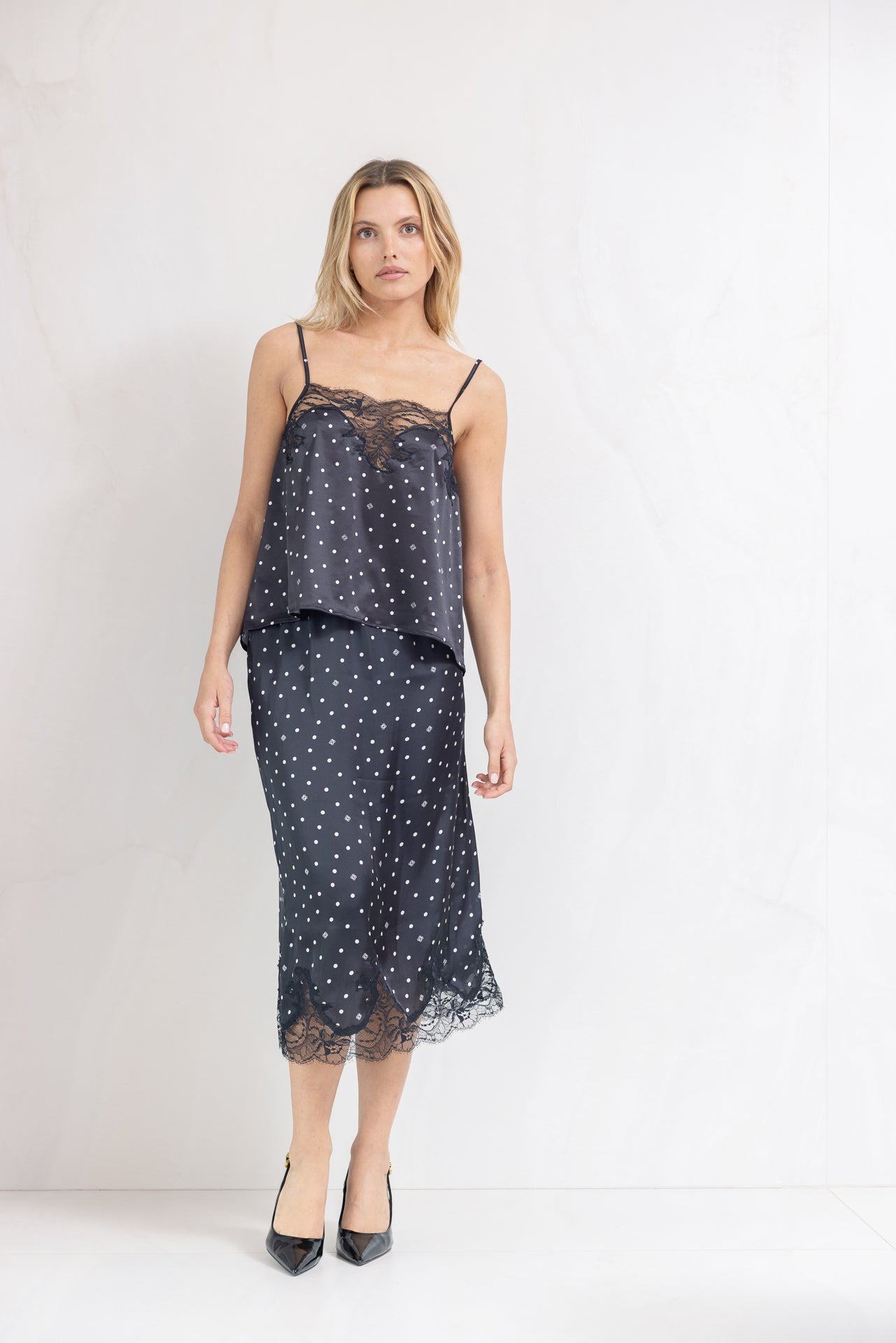 Top en satin Norma, Ivorydot - Black - Vannina VESPERINI