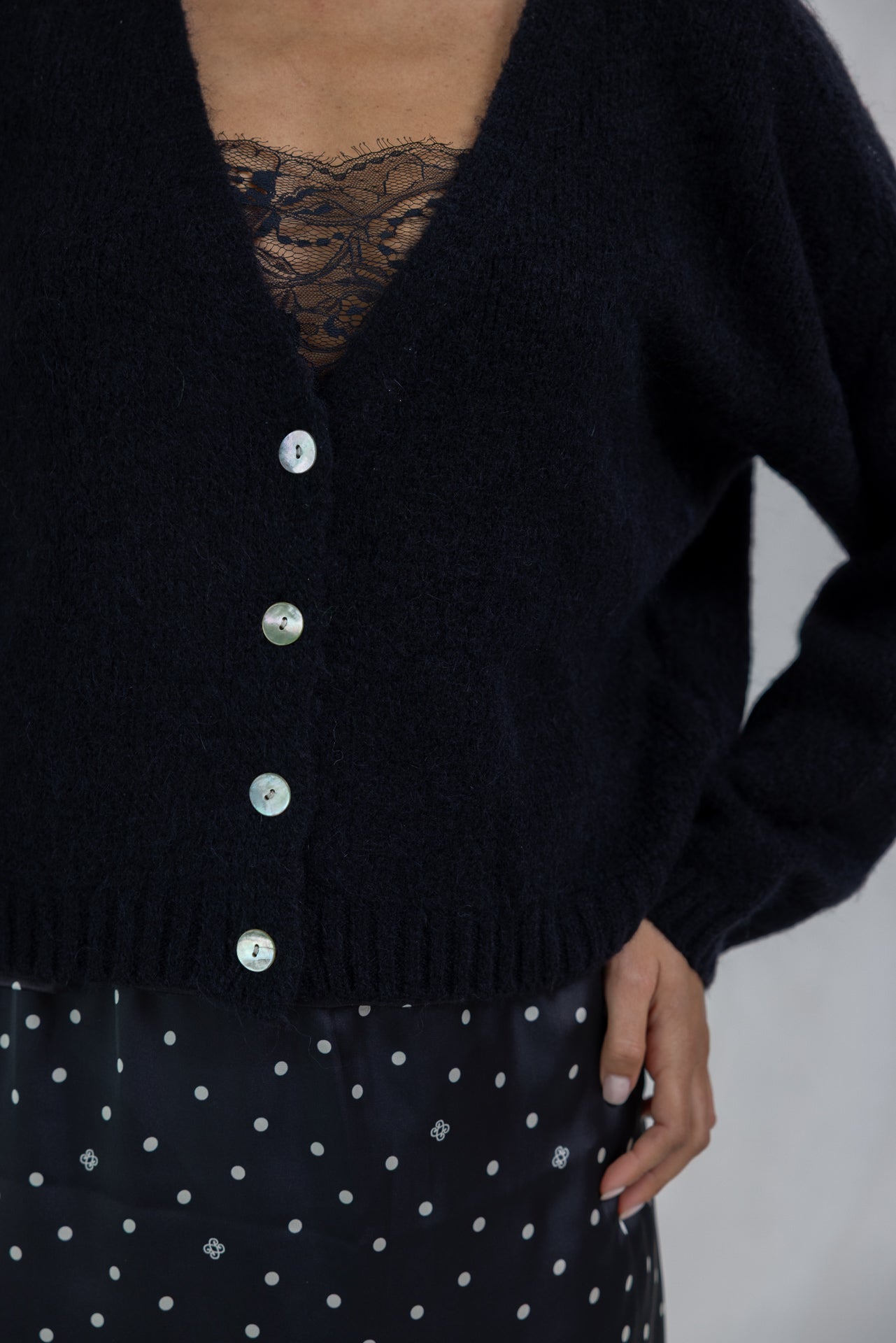 Cardigan Scarlett Noir - Vannina VESPERINI