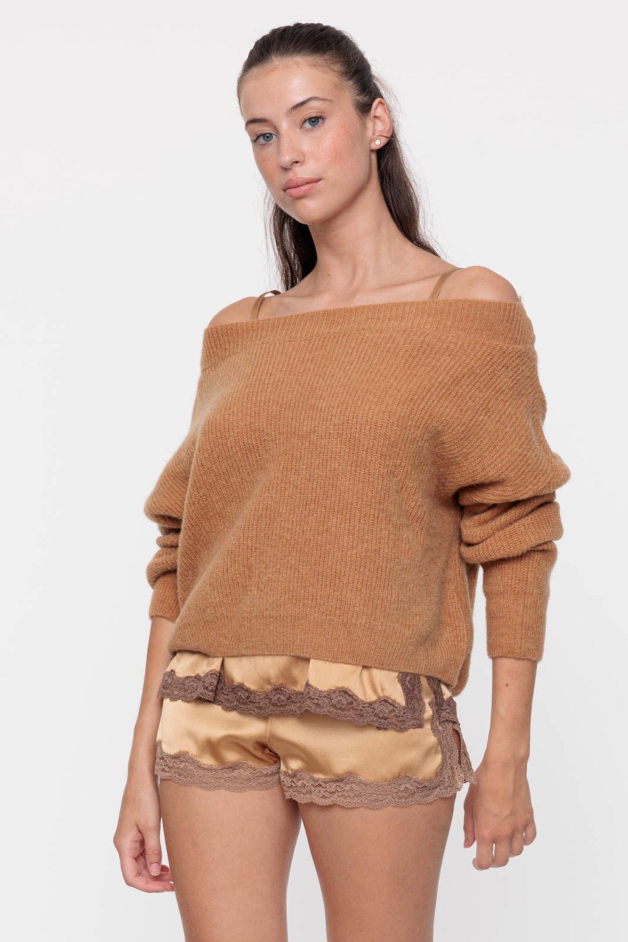 Camel boat neck knitted sweater