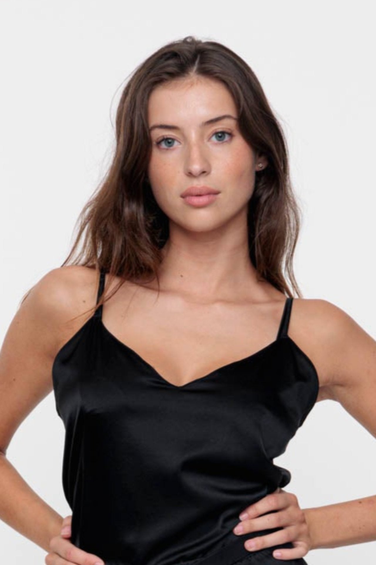 Silk V top Black