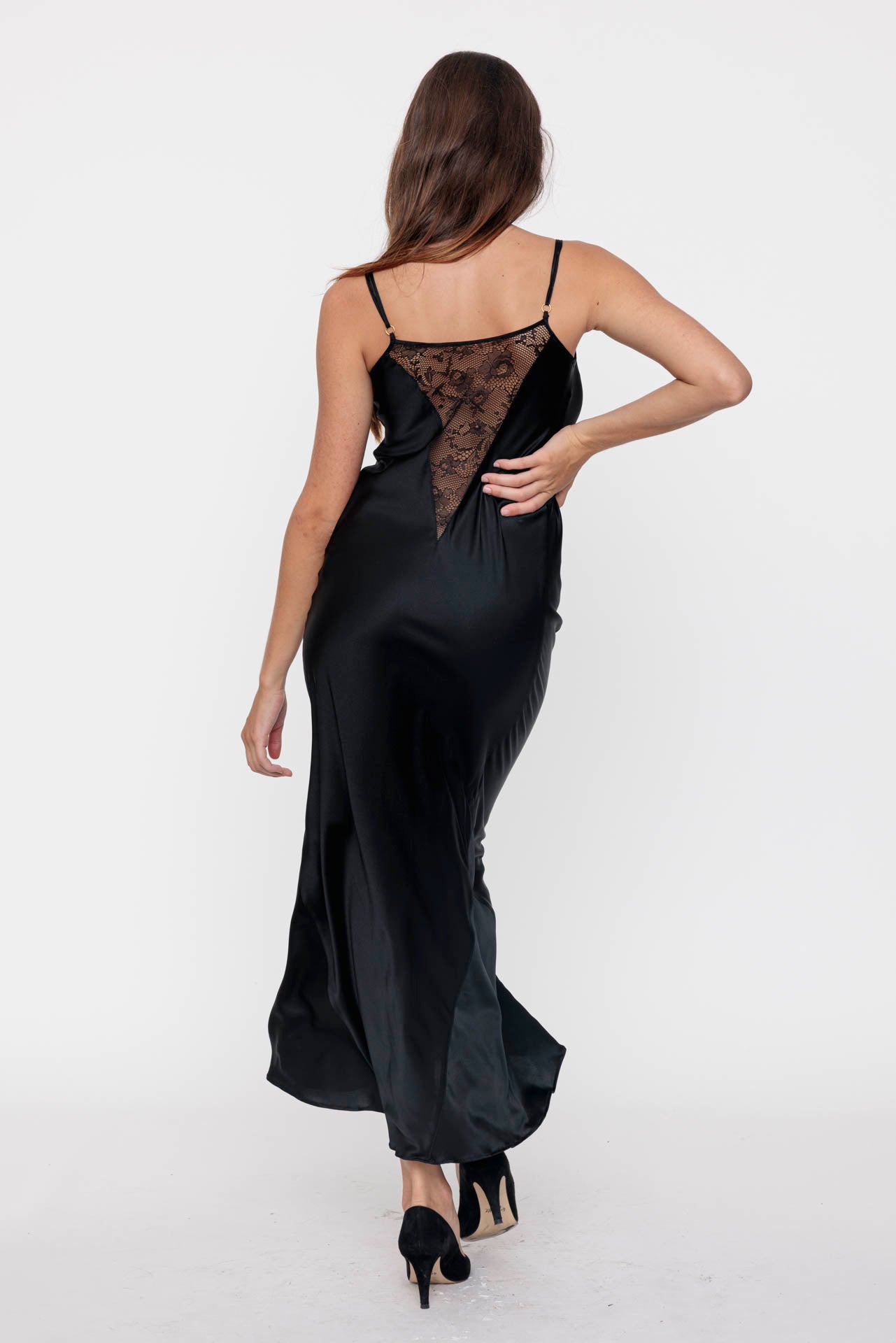 Robe de soirée longue dentelle bénitier